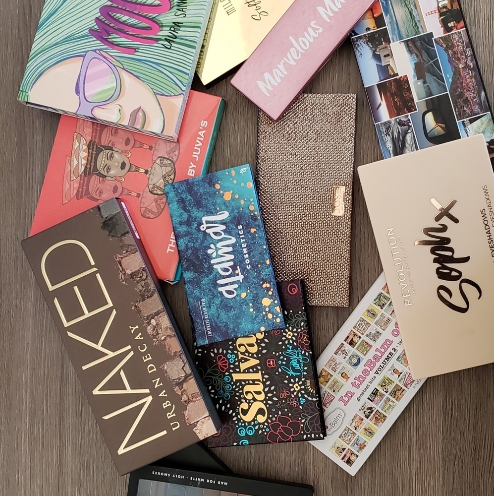 Eyeshadow Palletes